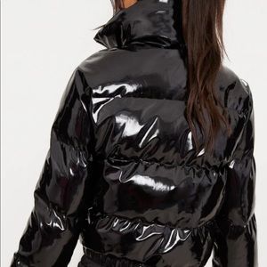 Black crop shiny puffer jacket